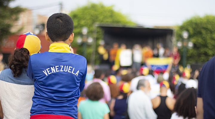 Refugiados da fome: Em fuga da Venezuela em colapso para Presidente Prudente, na luta por dias melhores