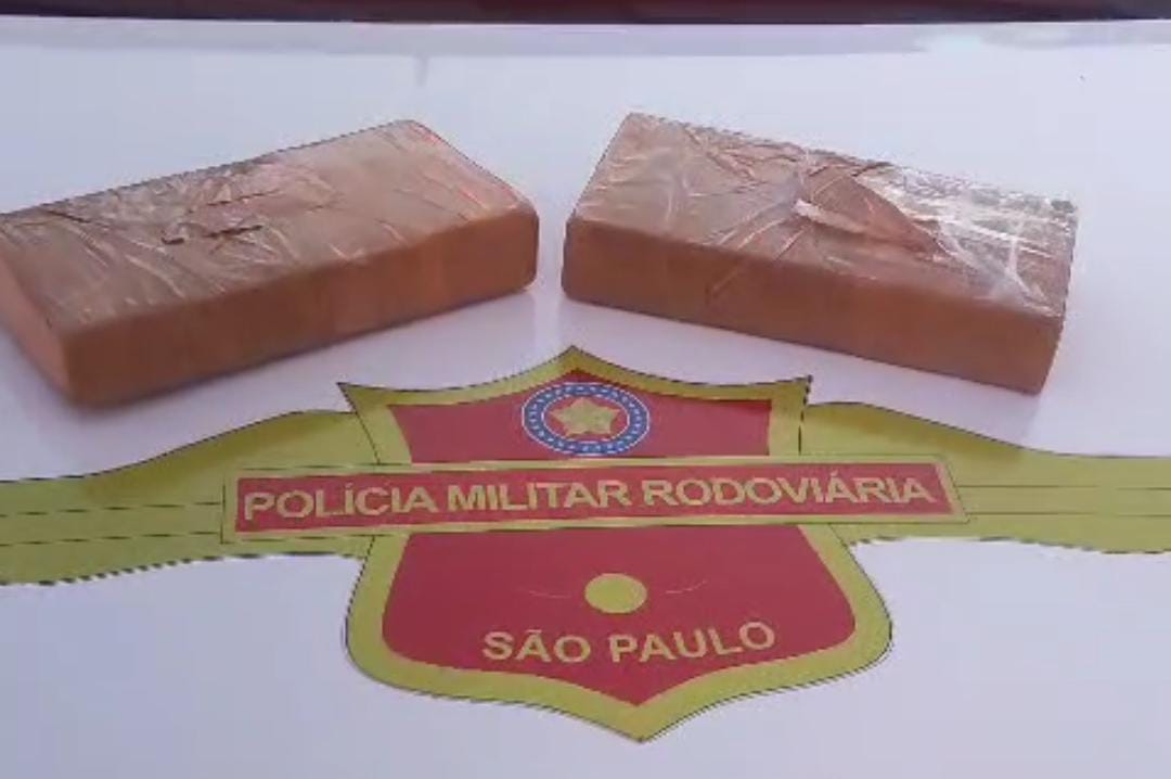 Polícia prende mulher com 2 kg de cocaína na Raposo Tavares