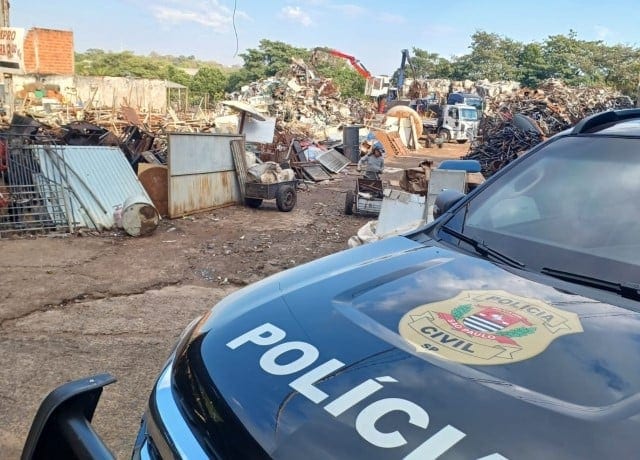 Operação lacra comércios e notifica estabelecimentos em Prudente
