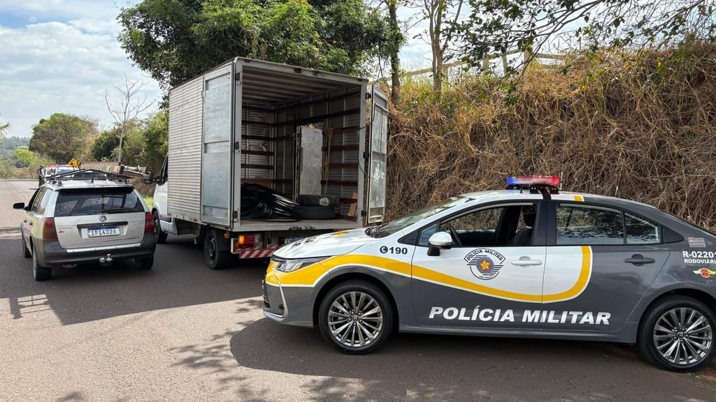 Quadrilha é presa após furto de cabos de telefonia