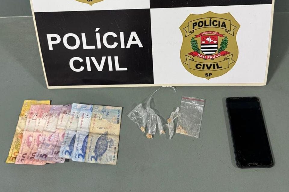 Polícia Civil prende dupla por tráfico de drogas Pirapozinho