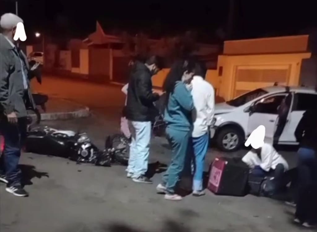 Acidente grave deixa entregador ferido em Santo Anastácio