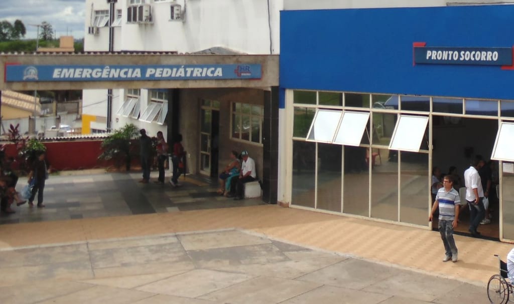 Segue internado bebê de 1 ano torturado pelo próprio pai