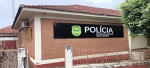 Polícia prende dois em Santo Anastácio por roubo e estelionato