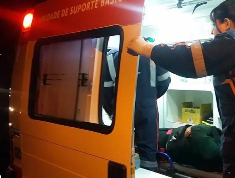 Colisão contra árvore mata motociclista em Pirapozinho