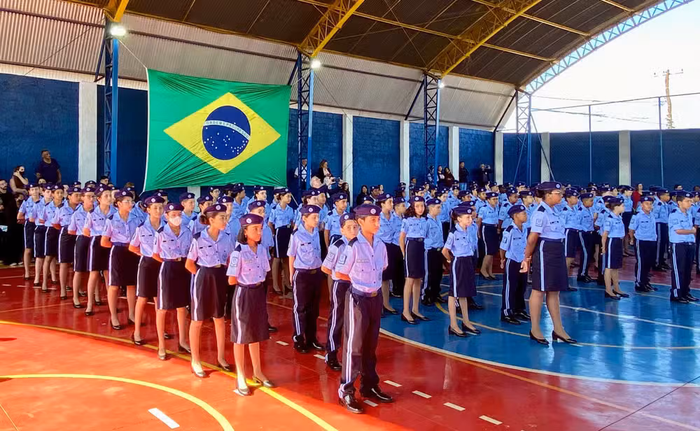 STF libera programa Escola Cívico-Militar no estado de SP