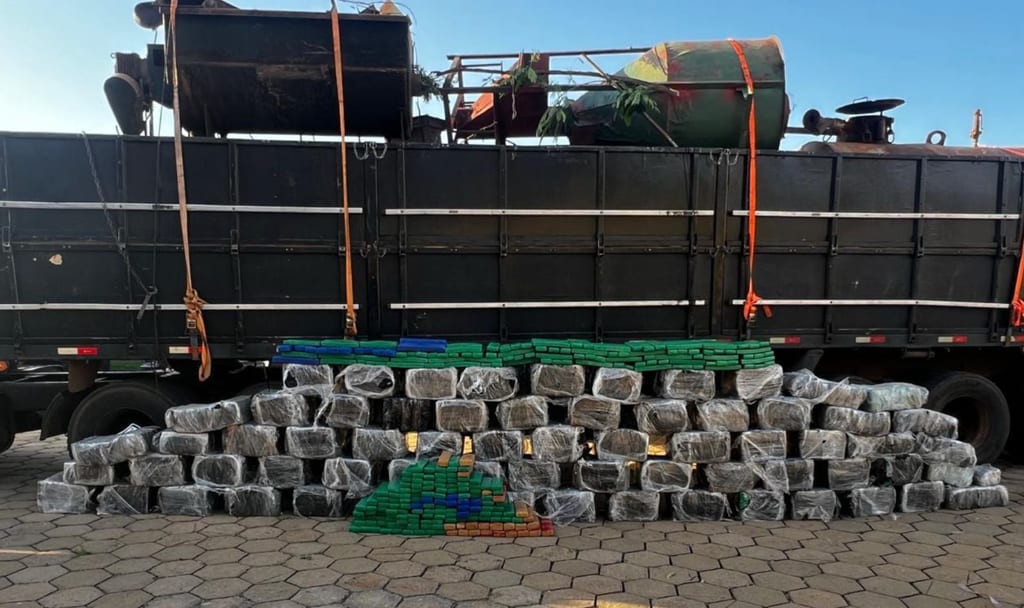 Polícia apreende quase 2 toneladas de drogas em Presidente Epitácio