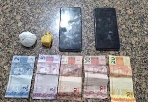 Casal é preso com drogas na Rodovia Raposo Tavares