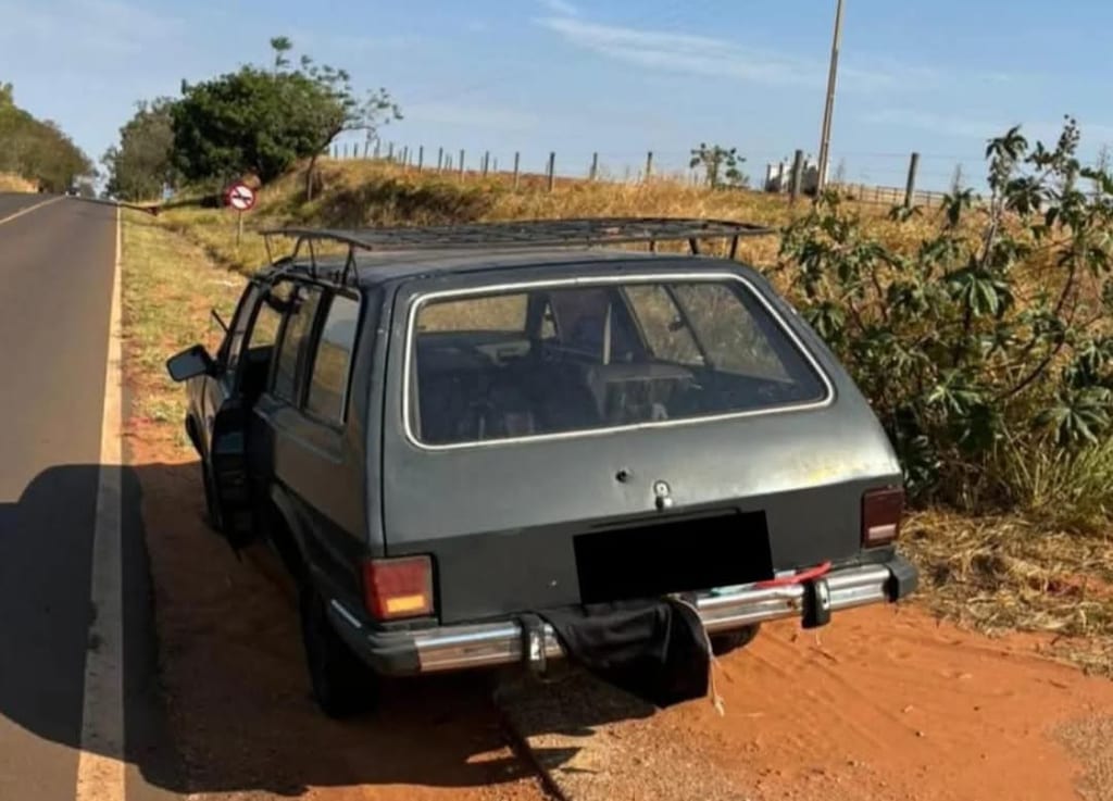 Carro furtado é encontrado pela PM em Presidente Venceslau