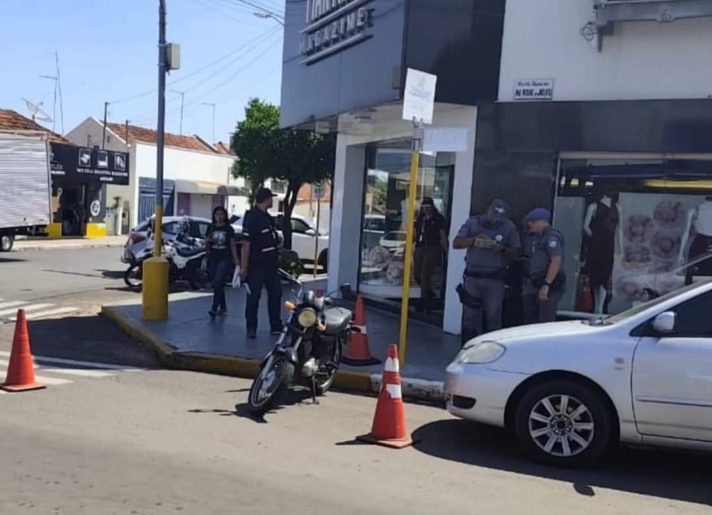 Operação da Polícia em Santo Anastácio autua 9 motoristas irregulares
