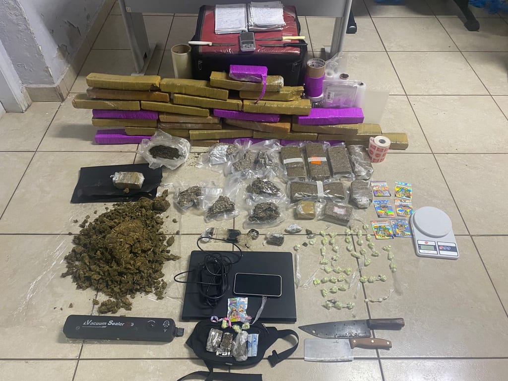 PM apreende 19 kg de drogas e adolescente em Prudente