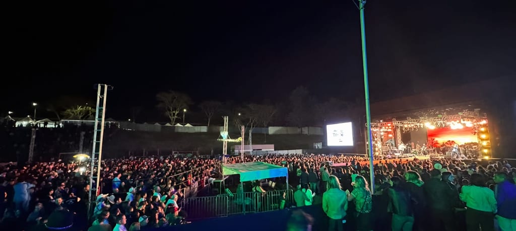 Cerca de 25 mil pessoas prestigiam primeiro dia da Expo