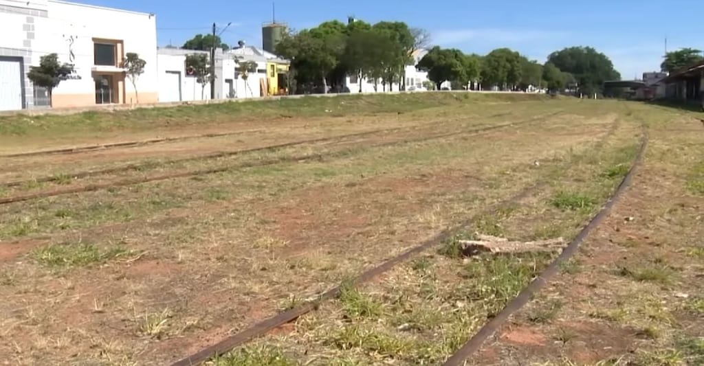 Vereador sugere transformar linha férrea em grande avenida urbana