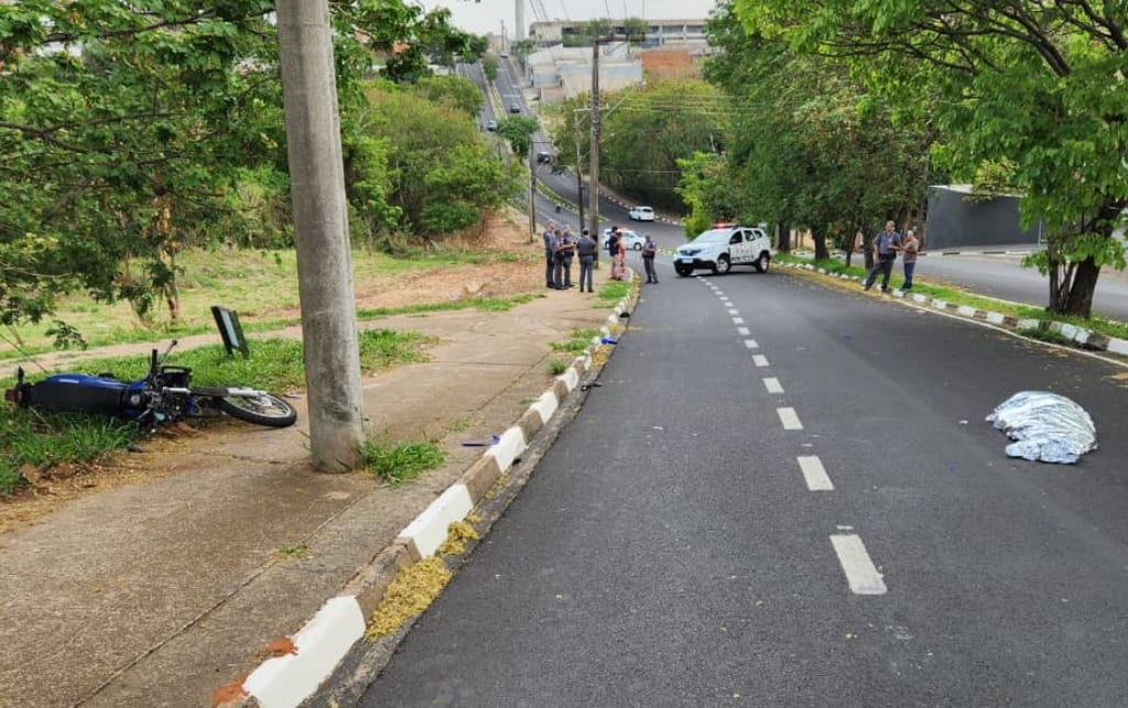 Idoso morre atropelado por motociclista na avenida JK em Prudente