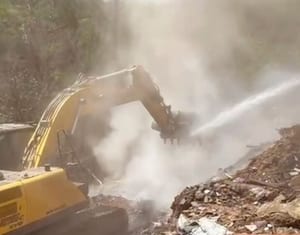 Aterro atrás do SESI segue com fumaça e mobiliza operação de resfriamento em Prudente