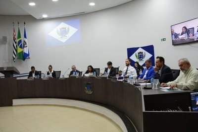 Vereadores de Alvares Machado aprovam orçamento de R$ 142,7 milhões e definem R$ 2,3 milhões em emendas