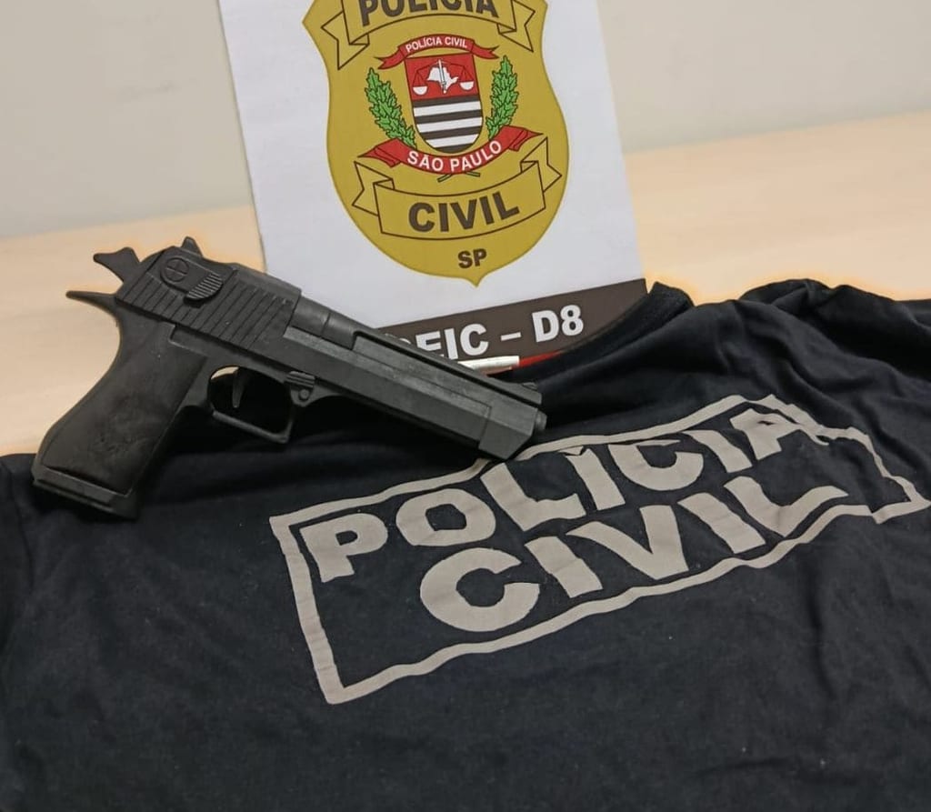 Pegadinha com falsa abordagem policial em Prudente termina mal e leva produtores à delegacia