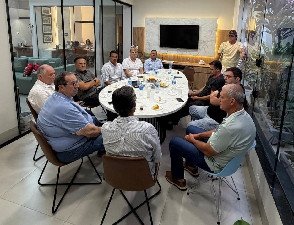Partido Novo oficializa núcleo do Oeste Paulista e convida Adolfo Padilha para ser pré-candidato a deputado estadual