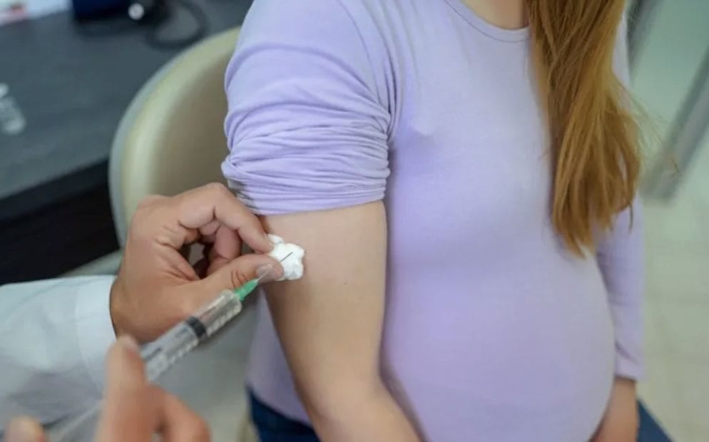 Gestantes a partir de 28 semanas já podem se vacinar contra bronquiolite em Prudente