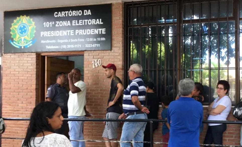 Eleitor tem até 6 de maio para regularizar título e garantir voto nas eleições de 2026