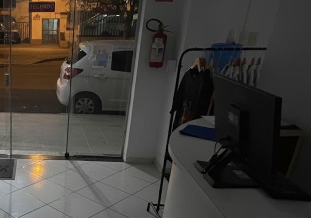 Homem é preso após tentar furtar loja no Centro de Presidente Prudente durante a madrugada