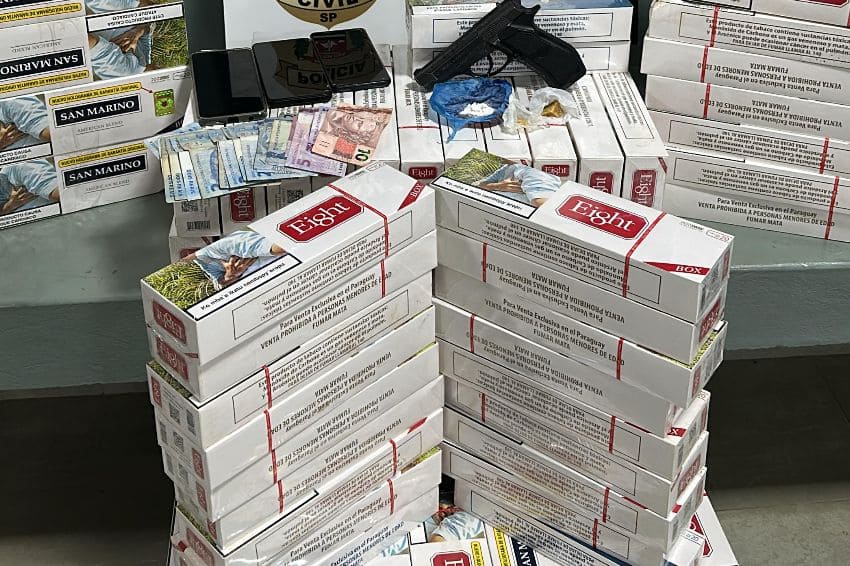 Homem é preso com drogas e grande quantidade de cigarros em Pirapozinho