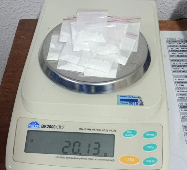 Polícia Militar prende homem por tráfico com porções de cocaína em Prudente