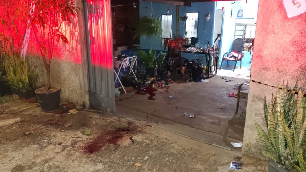 Vizinho é preso após homem ser morto e mulher ficar gravemente ferida em Prudente