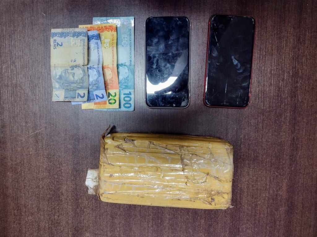 Polícia prende dois suspeitos, com mais de 1 kg de droga em Presidente Prudente