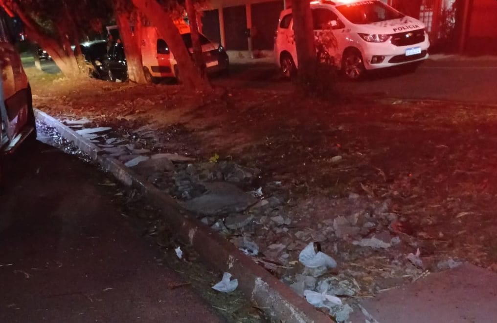 Discussão por celular termina com homem morto e dois feridos em Prudente