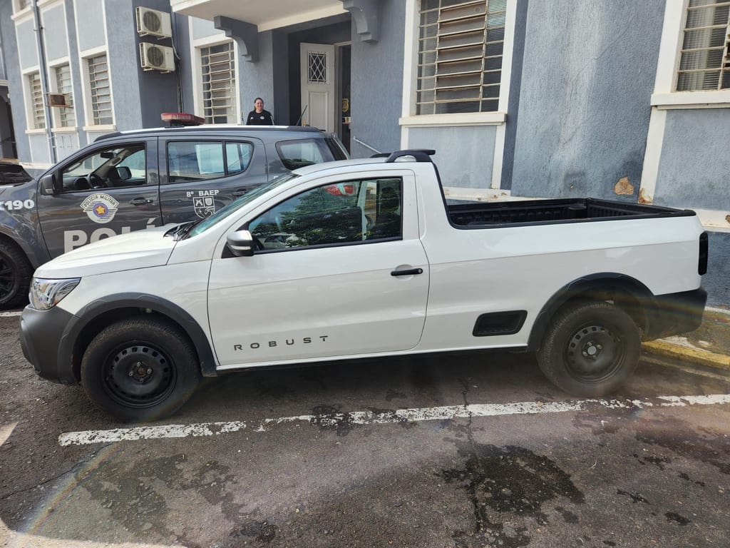 BAEP prende eletricista com carro furtado e adulterado em Presidente Prudente