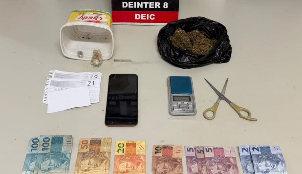 Jovem é preso acusado de vender drogas próximo a escola em Álvares Machado